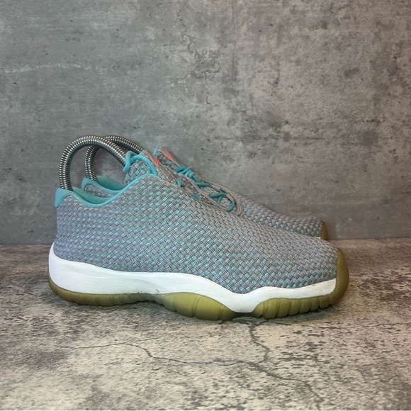 Nike Air Jordan Low Future Sneakers Womens sz 8 - light blue - Picture 1 of 6